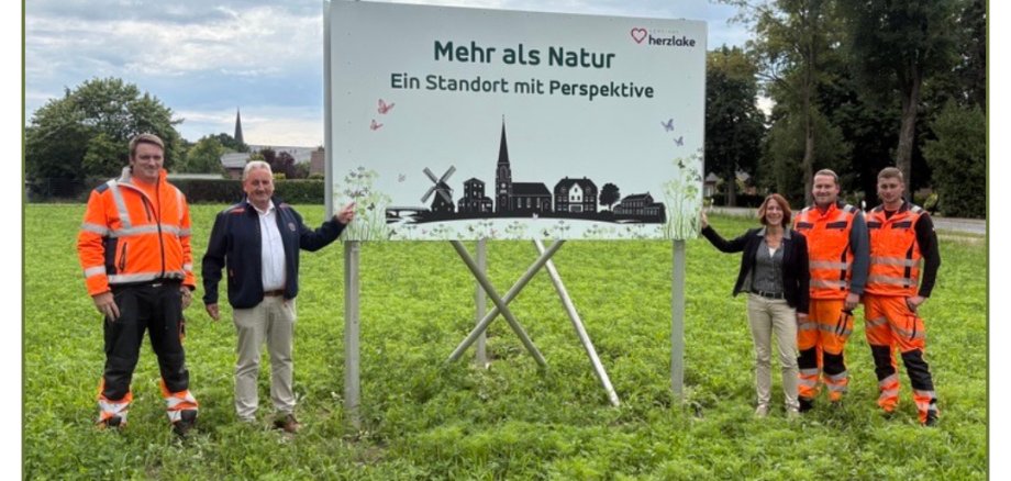 Dein Abschnittstext - 2